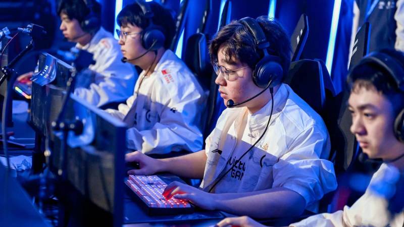 Bwin · 必赢(中国)唯一官方网站 分推与团战的取舍
