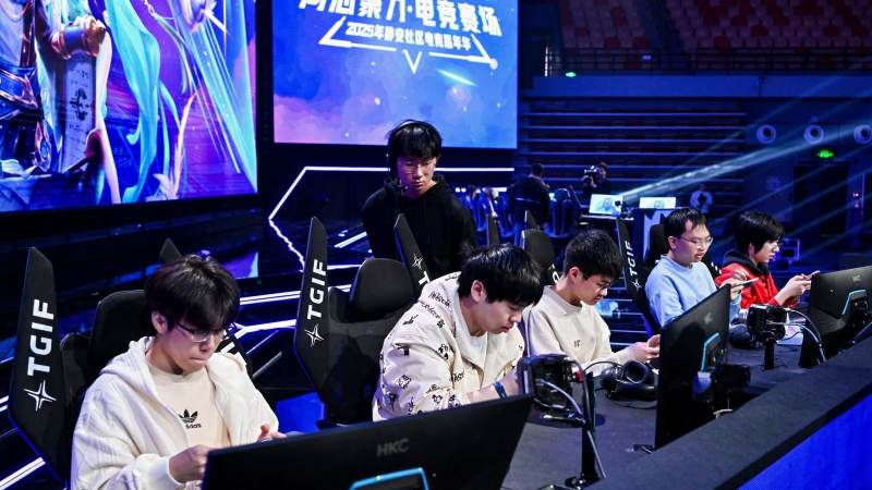 Bwin 电竞竞技内容团队工作场景